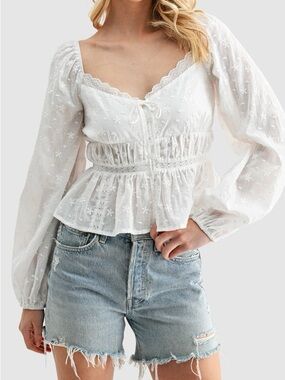 NWOT Embroidered Long Sleeve Peplum Top